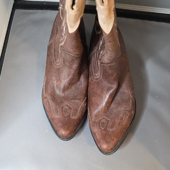 Size 8 Coconuts Cimmaron Western Cowboy Boots - Picture 6 of 8